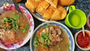 quy-nhon-an-gi-tong-hop-nhung-mon-an-quy-nhon-ngon-dinh-xaviahotel