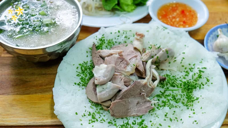 an-gi-o-quy-nhon-nhung-dia-chi-an-uong-ma-ban-khong-nen-bo-qua-xaviahotelquynhon