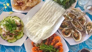 quy-nhon-an-hai-san-o-dau-ngon-re-chac-chan-ban-se-can-xaviahotelquynhon